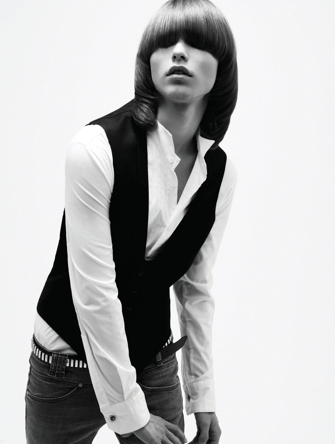 Men's long fringe swept over the eyes – Essensuals Collection, Jim Shaw 2008