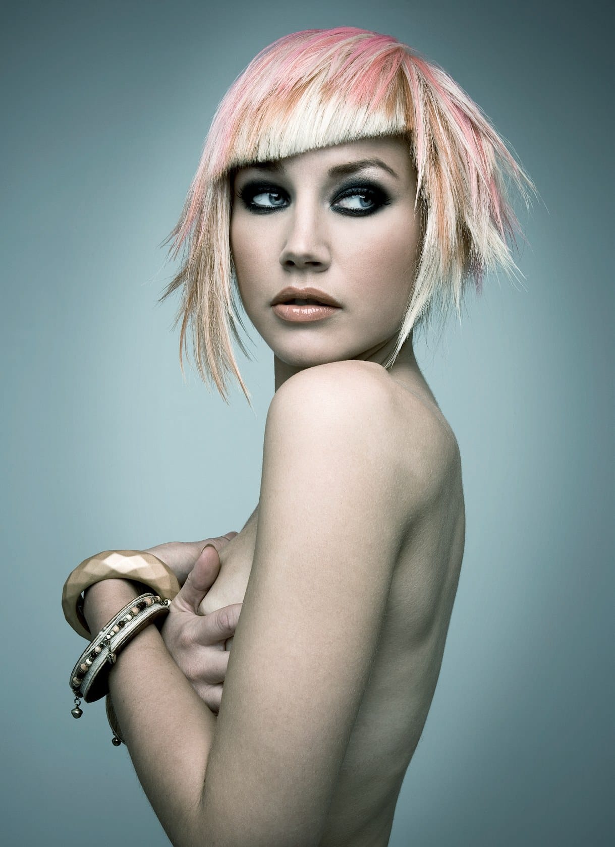Candy-pink and blonde choppy bob with a blunt fringe – Naked Collection, Clipso Artistic Team 2007