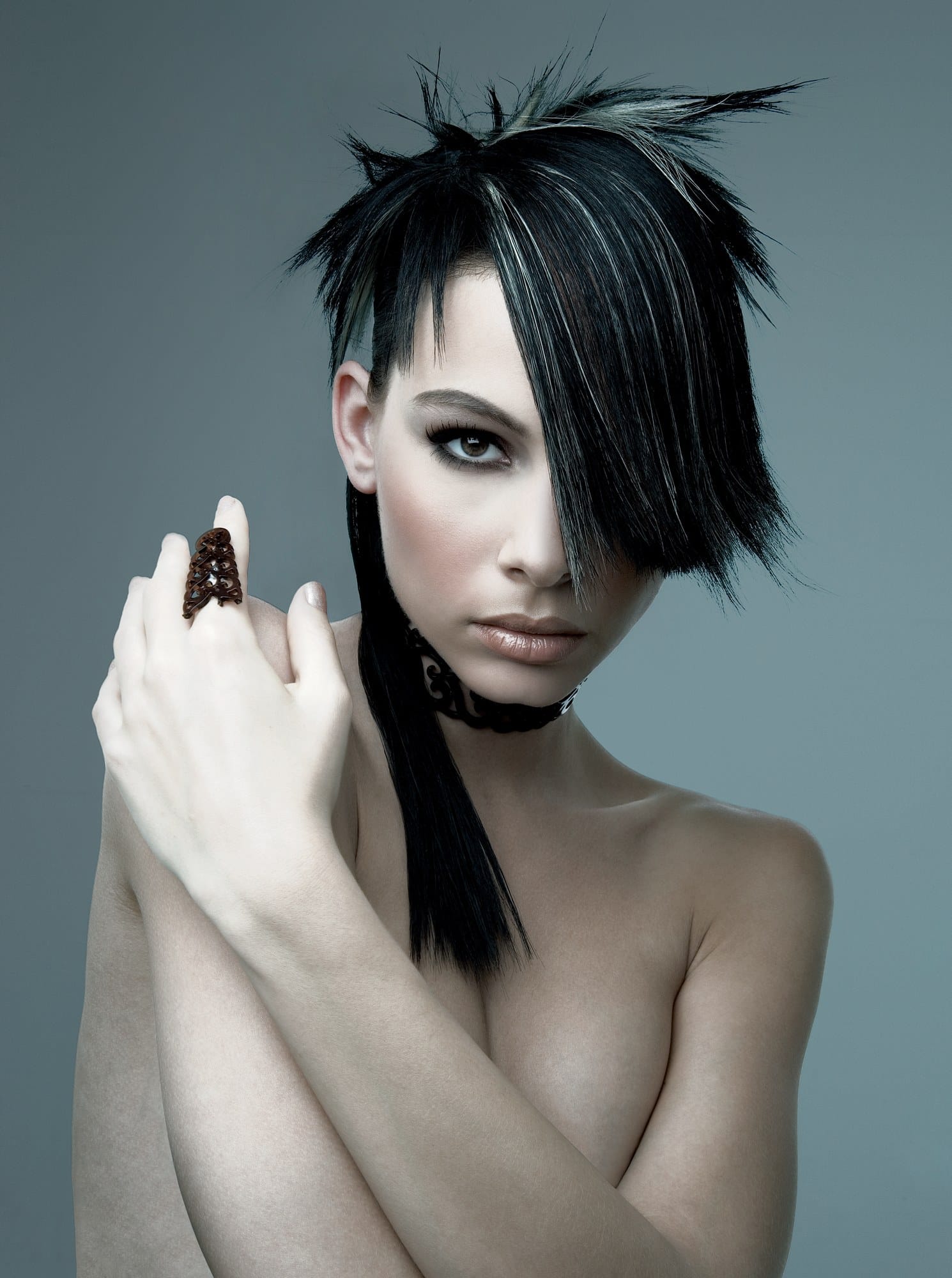 Graphic black cut with a spiked crown and a long fringe over one eye – Naked Collection, Clipso Artistic Team 2007