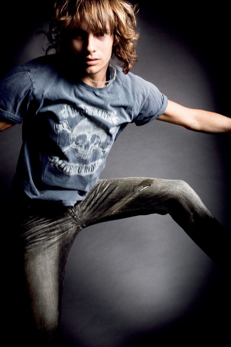 Men's tousled mid-length hair in motion – On Trend, In Colour Collection, Saks Art Team 2008
