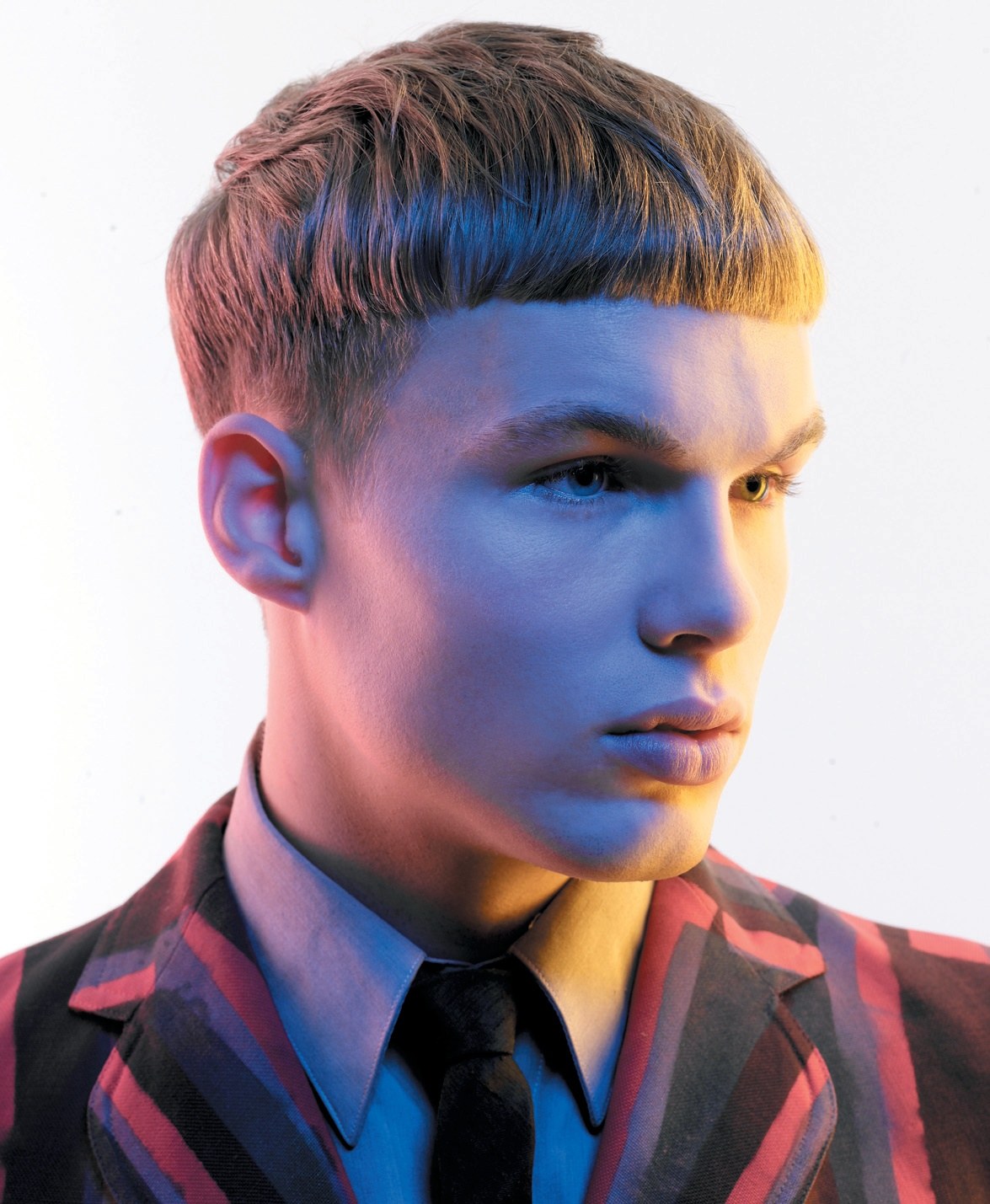 Men's heavy straight fringe with short sides – Toni & Guy Collections, Hide Saiga 2008