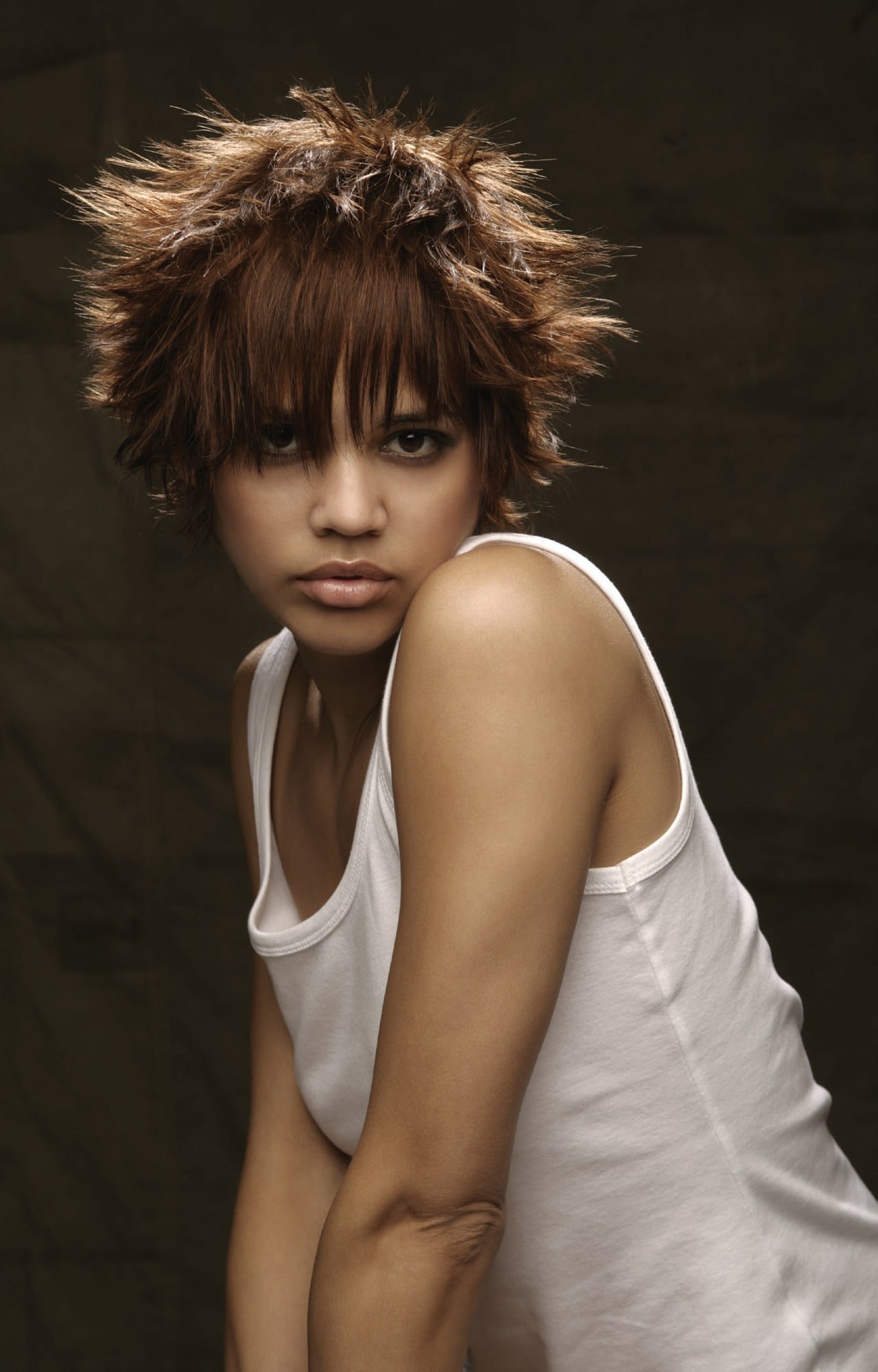 Spiky textured copper-brown crop with a choppy fringe – Toni & Guy Collections, Pascal Van Loenhout 2007